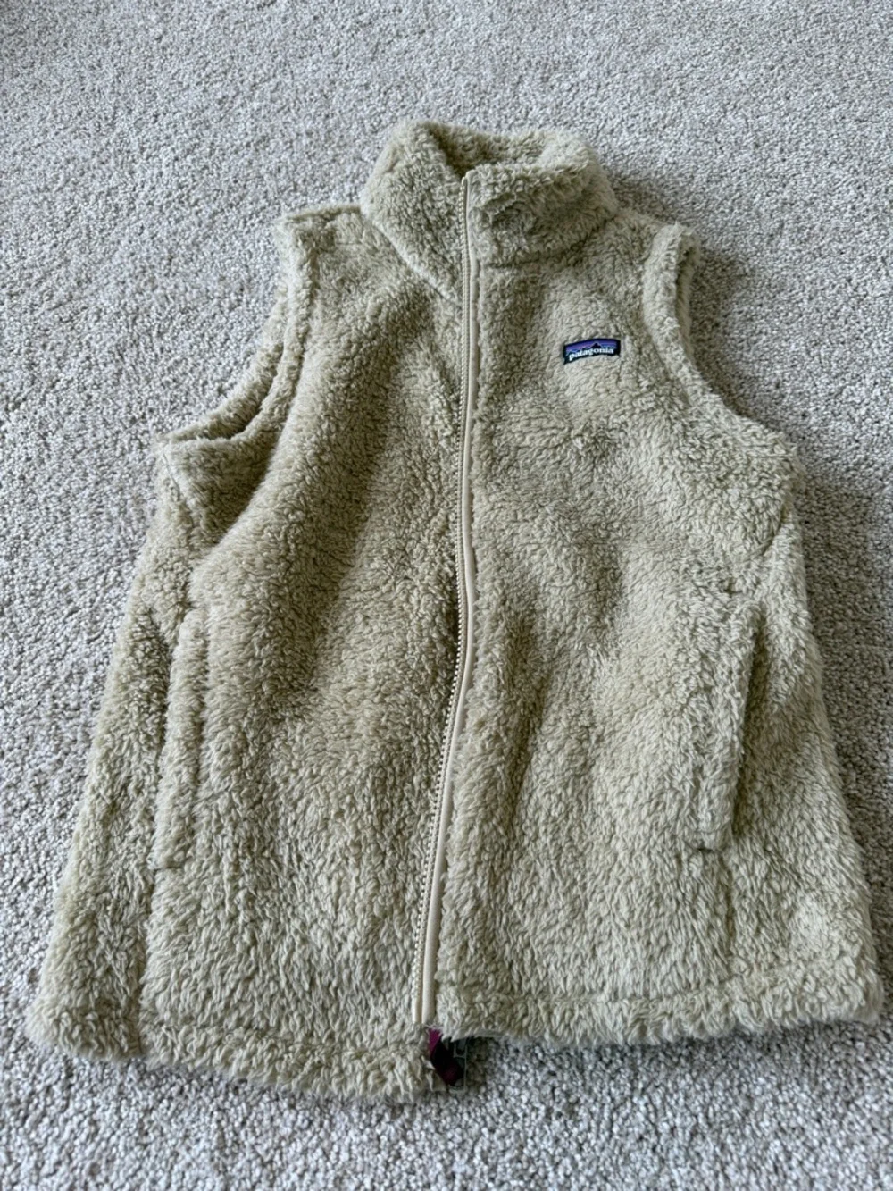 NWT Patagonia Girls Los Gatos fleece vest El Cap Khaki XL 14